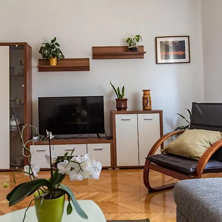 Maria Apartment