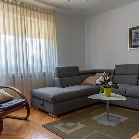 Maria Apartment *