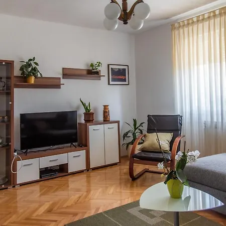 Apartment Maria *