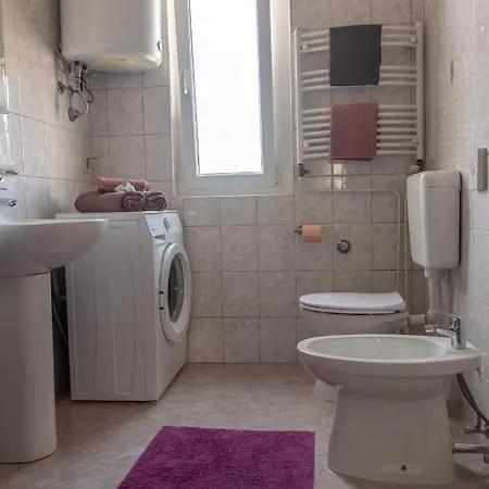 Apartment Maria *