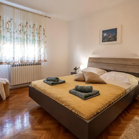 Apartment Maria *